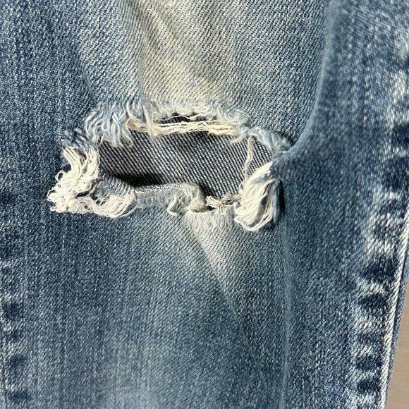 Vince Jeans Womens 28  Cotton Stretch Tapered Leg Distressed Holes - Picture 4 of 13